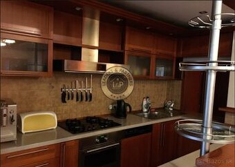 L&P | 2-izbový byt s balkónom po rekonštrukcii – Nové Mesto