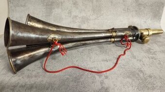 Stará 4 trubka, značená, celková délka 43cm packetou