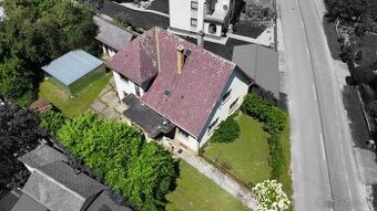 Rodinný dom s vizualizáciou / 1028 m2 / - Púchov