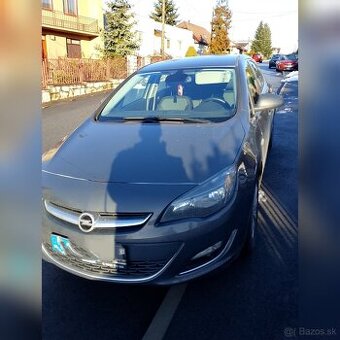 Opel Astra J