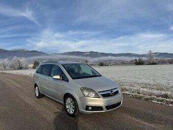 Opel Zafira B 7Miestna RV 2008 1.9 TDCi 88kw