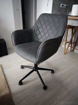 Predám kancelársku stoličku