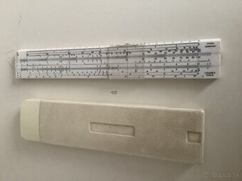 Logaritmické pravítko reto