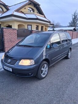 Volkswagen sharan 1.9tdi 85kw 7miestne