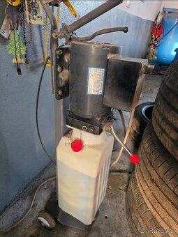 Predam noznicovi zdvihak