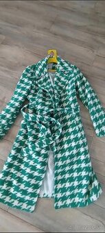 Dámsky kabátik