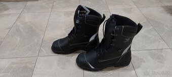 Pilčícke topánky Goratex č. 46