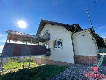 Veľký rodinný dom Podhradie