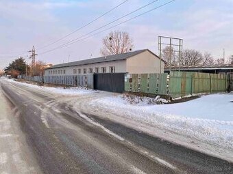 Na predaj INVESTIČNÝ priemyselný areál v Trebišove 4242 m2
