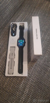 cisto novy mobil a smart hodinky