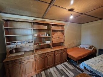EXKLUZÍVNE  Viničný dom s elektrinou Mýtne Ludany.