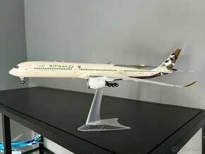 Etihad A350-1000 Herpa Wings 1:200 - 1