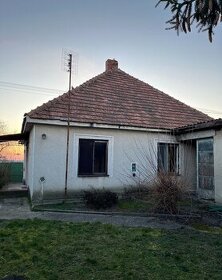 Predaj trojizbový rodinný dom v obci Zemianska Olča
