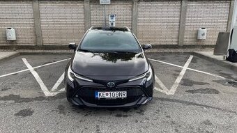 Toyota Corolla TS 1.8 Hybrid, 2021, 40 000 km, ZÁRUKA