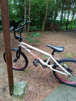 BMX Dema Hornet