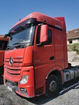 Rozpredam actros