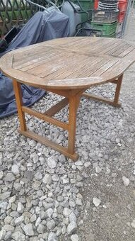 Záhradný stôl 40eur