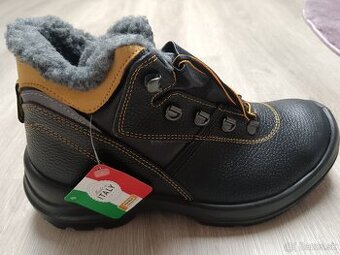 Zimná pracovná obuv Panda Oresseto