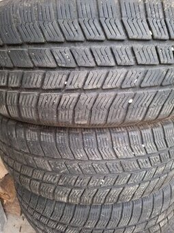 Predám zimné pneu 225/65R17