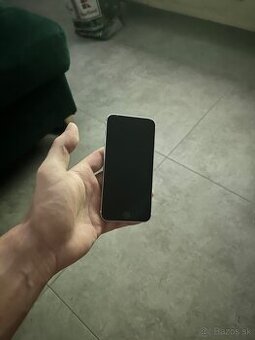 iPhone SE 64gb 2022
