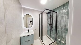 Čerstvo prerobený 3-izbový byt s 2 balkónmi i šatníkom v Tre