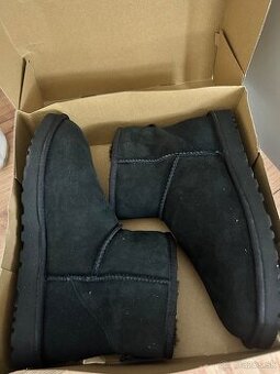 Pánske snehule UGG - veľkosť 41