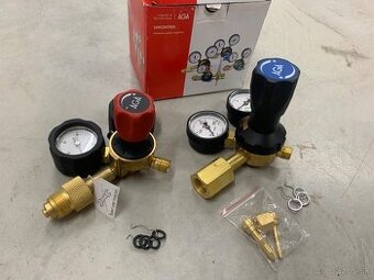 Redukčny ventil  ( sada kyslik + acetylen )