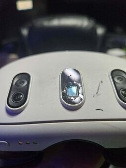 Kúpim poškodený meta quest 3