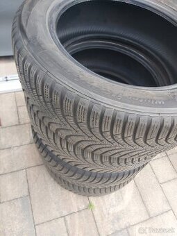 4 ks ZIMNÉ 205/55 R16 91H HANKOOK a BRIDGESTONE OD 90-€/sada