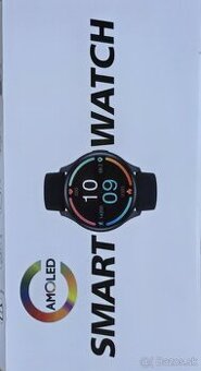 Inteligentné hodinky čiernej farby čisto nové