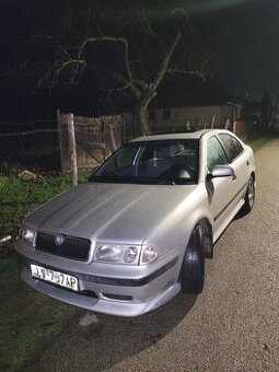 Škoda Octavia 1.6i