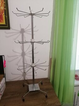 Stojan na šperky skladací