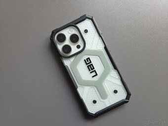 odolný kryt UAG Pathfinder Clear Magsafe iPhone 15 Pro