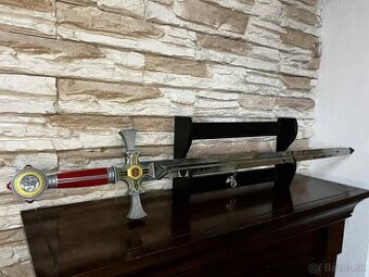 meč s červenou rukoväťou č.1