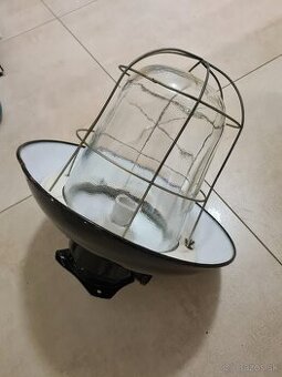 Priemyselné, industriálne svietidlá