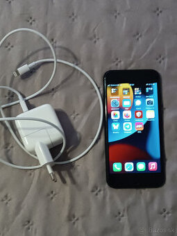 iphone 7 - 128 GB super stav plus nabíjačka