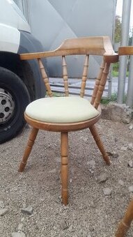 Rustikálne stoličky 3kusy za 75eur