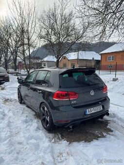 Volkswagen Golf 6 GTI 2.0TSI DSG