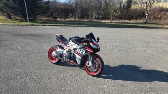 Aprilia RSV4 APRC RR