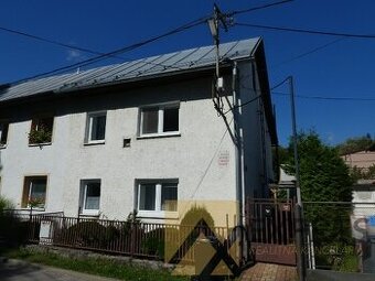 RK EXPRES - na predaj rodinný dom v Handlovej, ul. Pekárska.