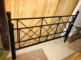 Rám na postel 140x200