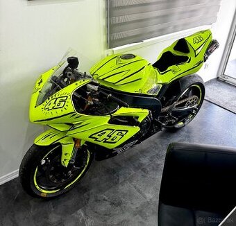 Yamaha R1 2008 okruhovka