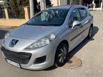 PEUGEOT 207 SW kombi 1.4benzin LEN 144 000KM rv 11/2009