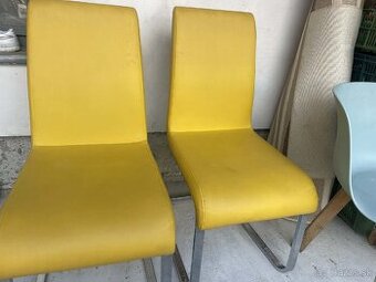 Predam stolicky 1 ks 15 eur