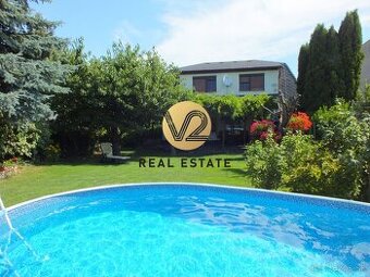 Na PREDAJ 5 i rodinný dom 250m2 možnosť dvoch samostatných j