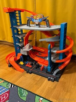 Hot Wheels garaz