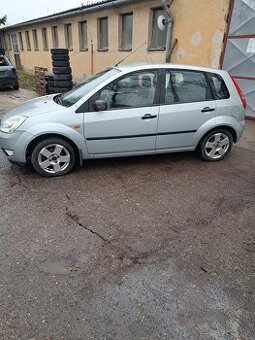 ND z Ford Fiesta V 1.4TDCI 50kW r.v. 2004