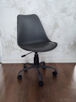 Kancelárska stolička