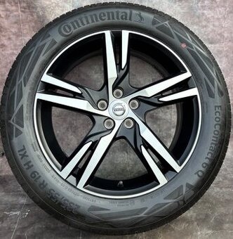 Letní sada Volvo XC60 235/55R19 105H XL DOT24