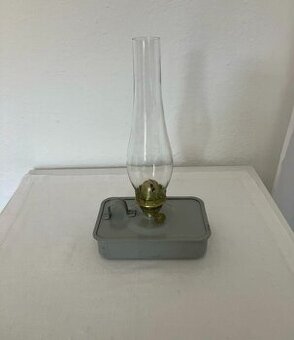 Petrolejová lampa